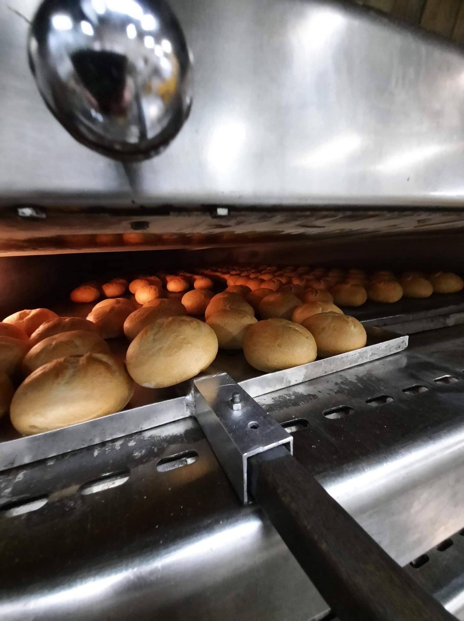 Piekarza zatrudni Społem PSS  